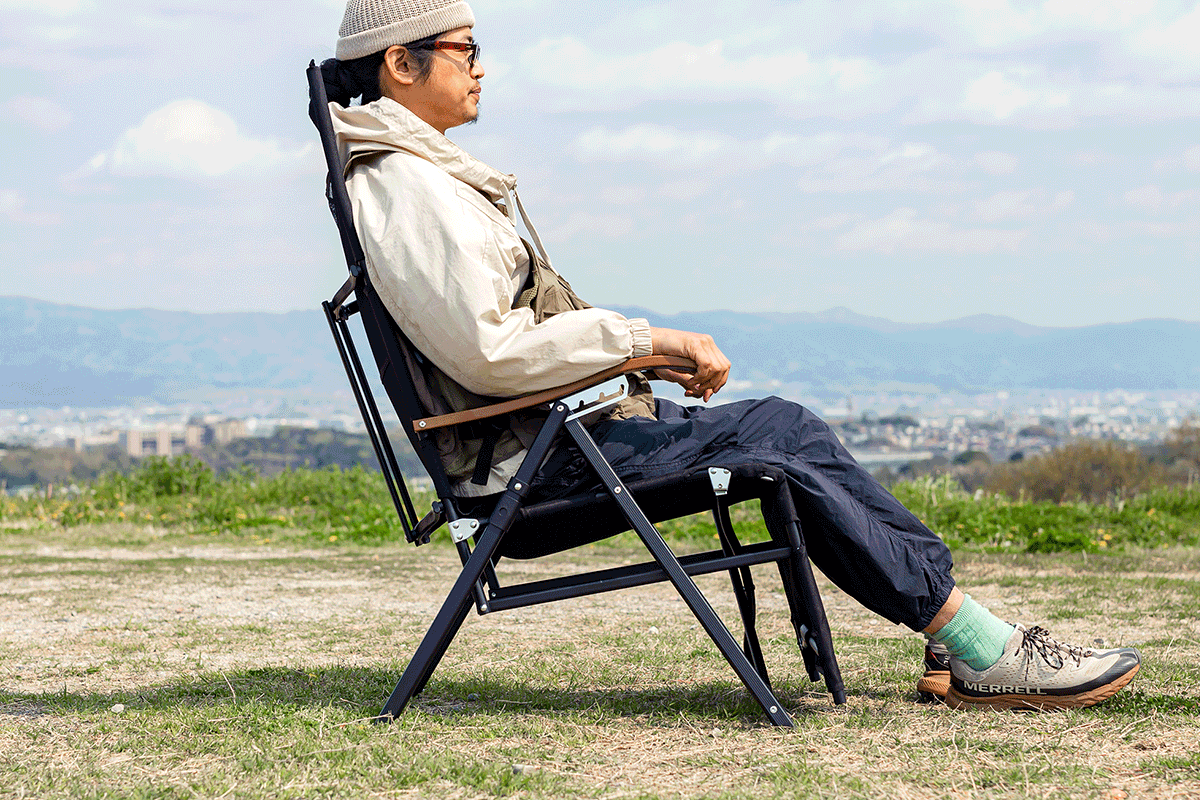 簡単操作の4段階リクライニング
