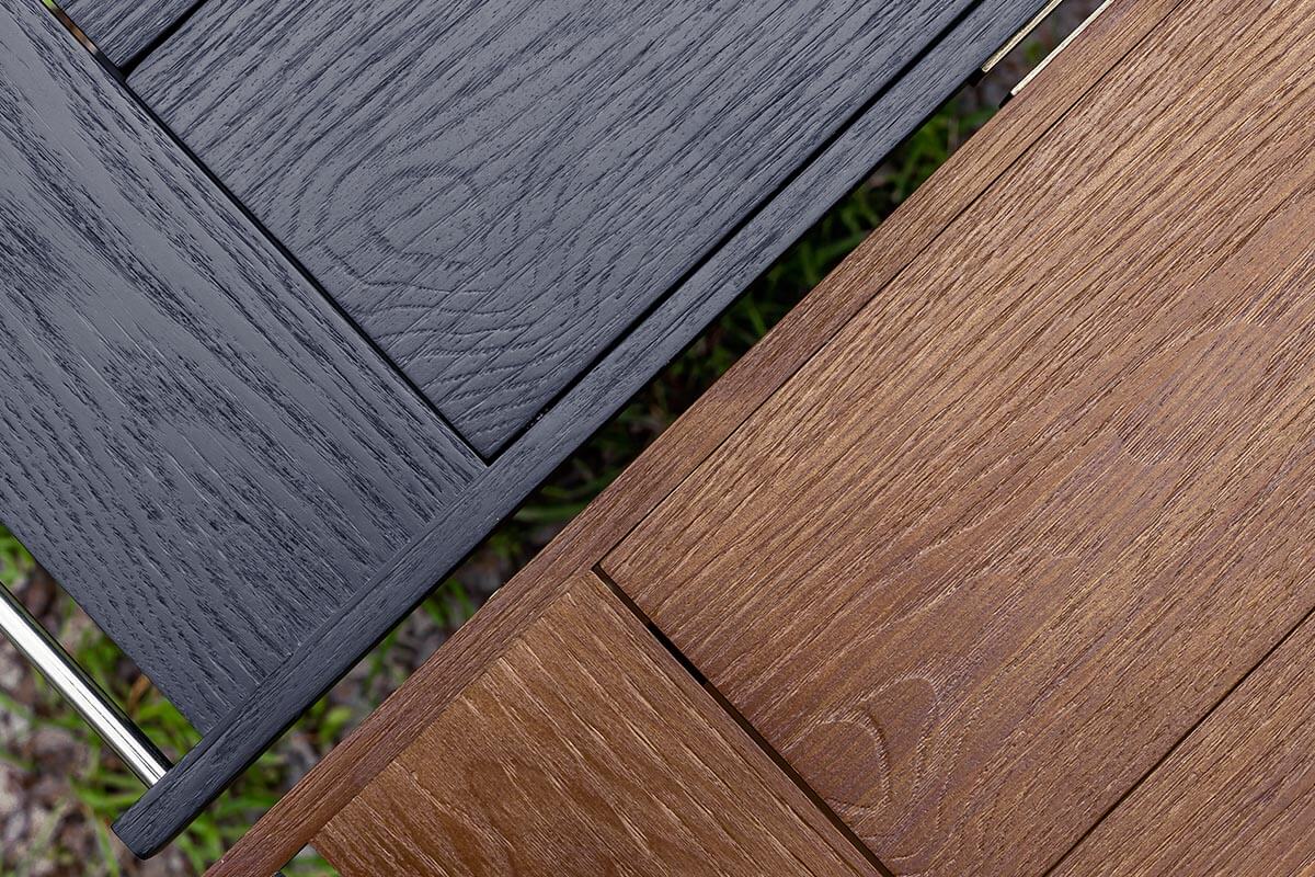 メインテーブルに合わせやすい2色をご用意