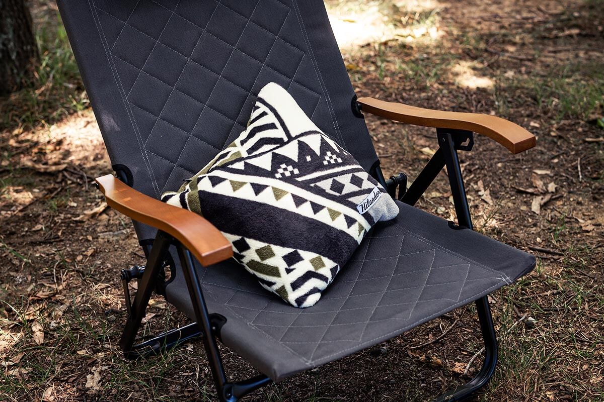 使わない時はクッションとして