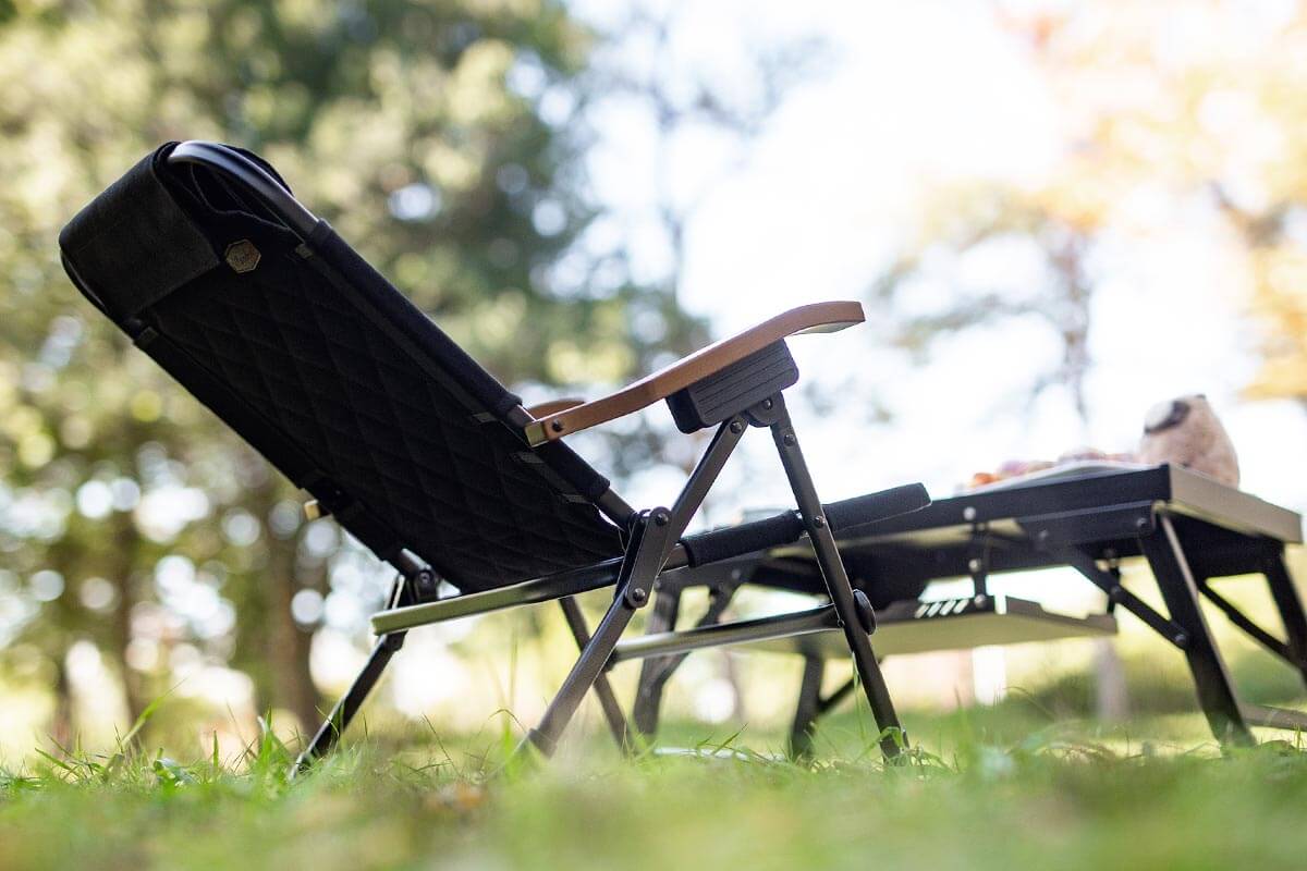 ずっと座っていたくなるキッズ用快適ローチェア