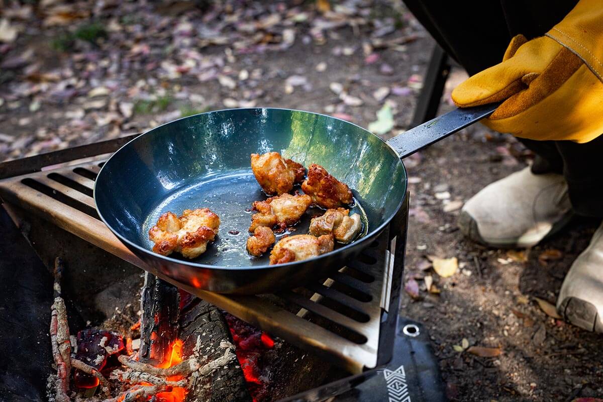 IMAGE GALLERY（六花（りっか）焚き火フライパン）