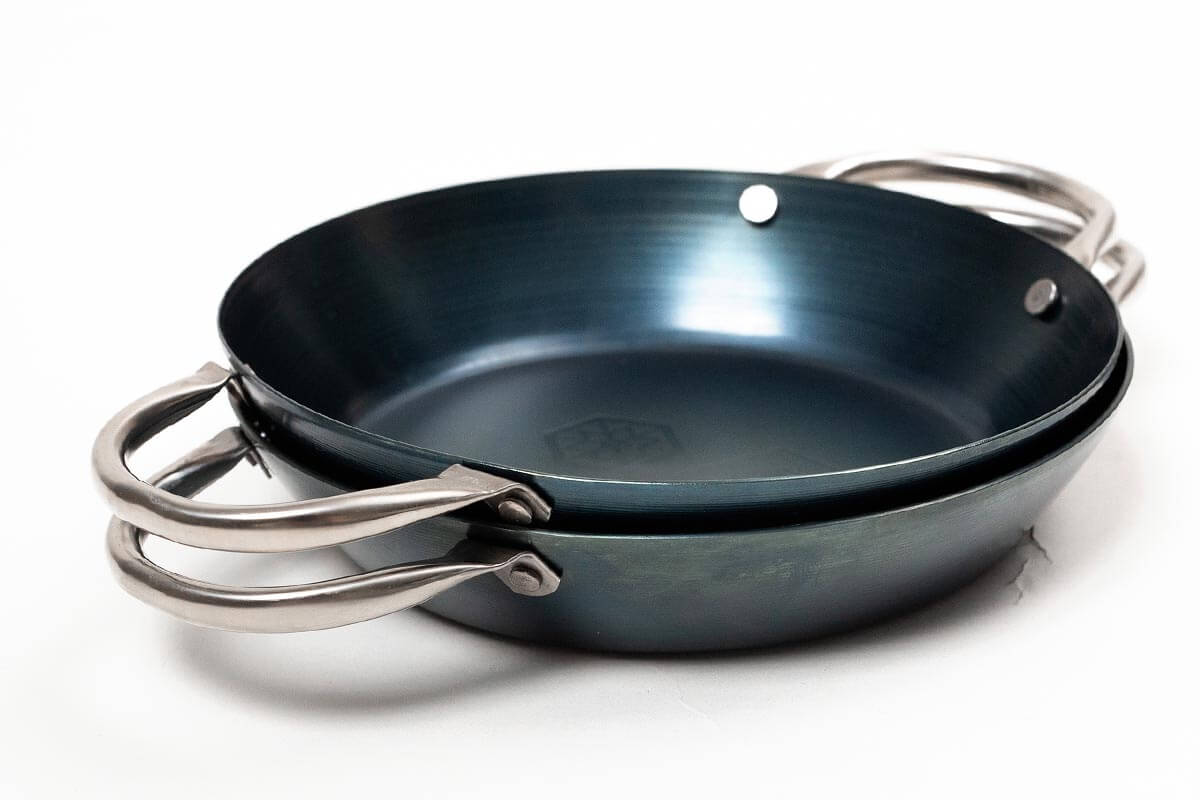 スタッキングが可能