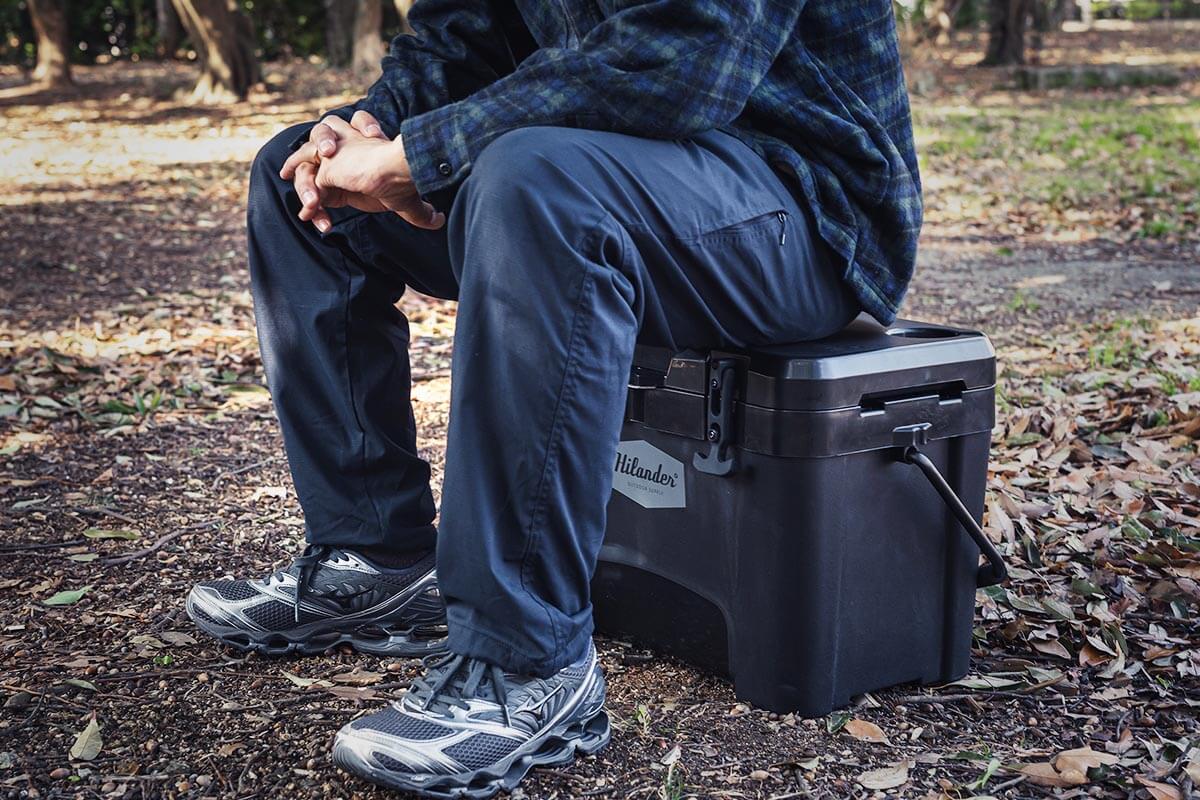大人が座れる堅牢で高耐久のボディ